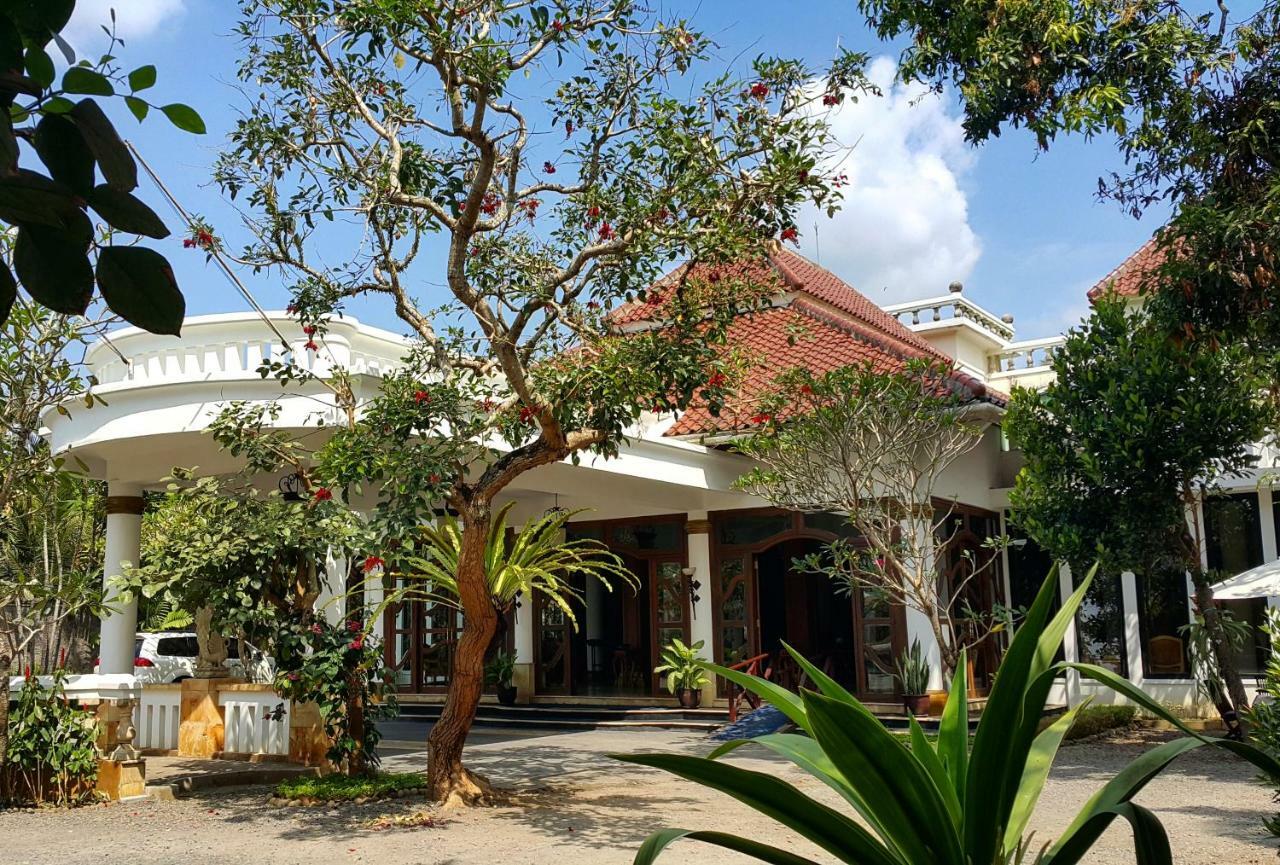 Sarasvati Borobudur Magelang Εξωτερικό φωτογραφία